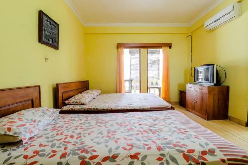 Adinda Beach Hotel And Villa