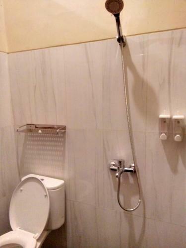 Hostal D'topadan Guest House