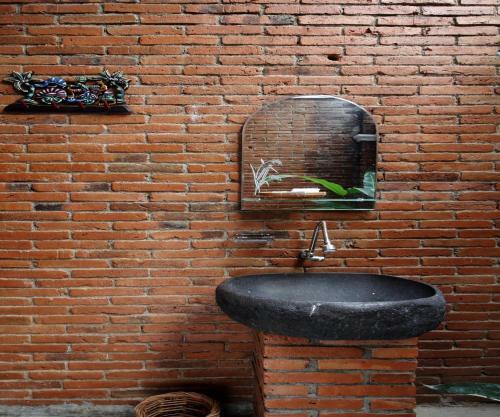 Hostal Homestay Omah Bata