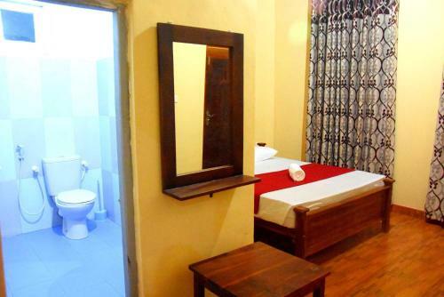 Hostal Royal Views Residence
