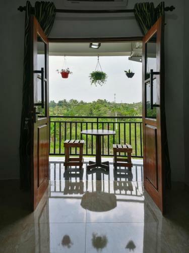 Hostal Antharaa Villa