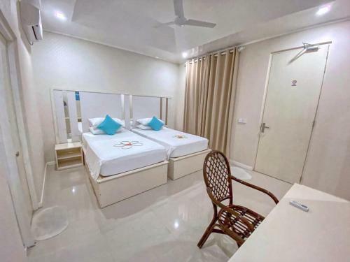 Hotel Hevana Holidays