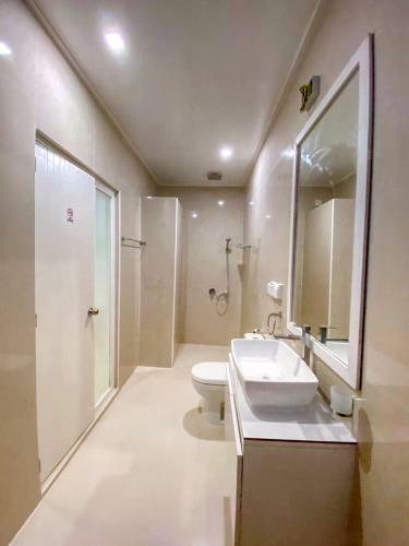 Hotel Hevana Holidays
