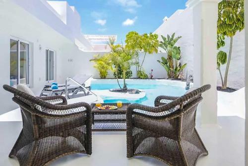 Priv� Royal Villa Bahiazul