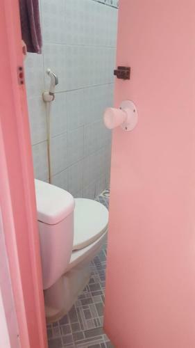 Hostal R2 Guest House