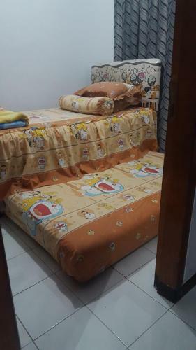 Hostal R2 Guest House