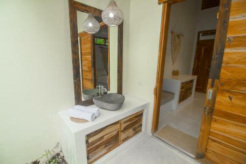 Adara Homestay