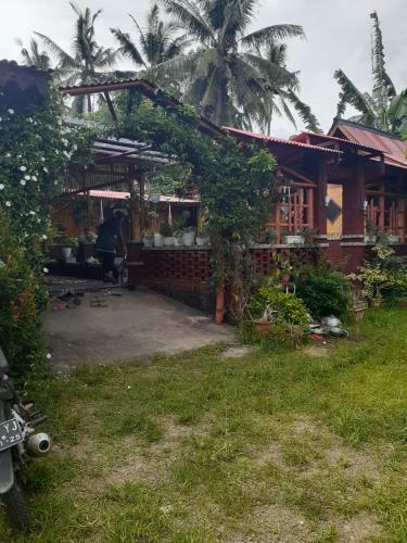 Villa Bambu Family
