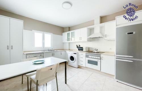 Apartamento Rosa Dei Venti Sea View - 4 Persons - Wifi Free