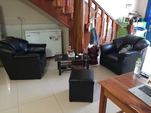Hostal Noname Guesthouse