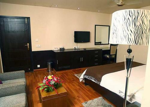 Hostal Hira Guest House