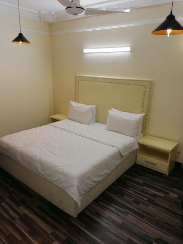 Hostal Mortal Hotel