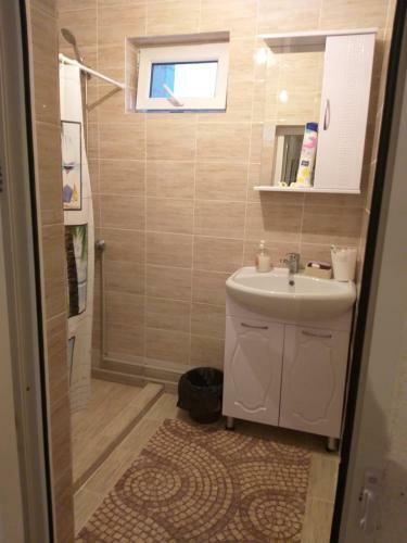 Tashtanbay Ata Guest House