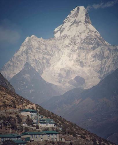 Sherpas Home In Himalaya