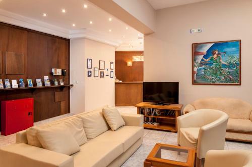 Hotel Adelais