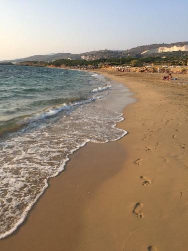 Minies Beach Villas