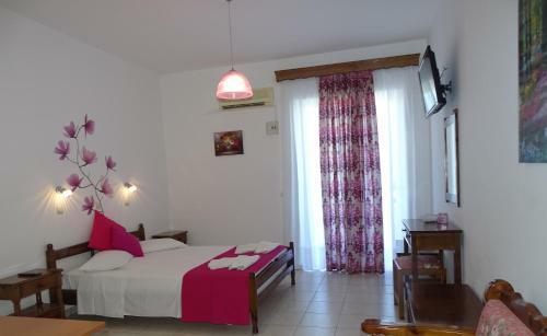 Alexia Apartments & Studios