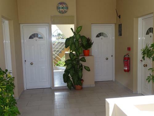 Alexia Apartments & Studios