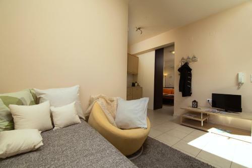 Apartment Home