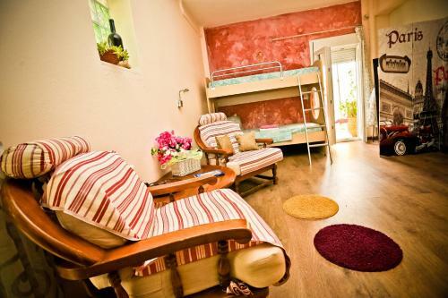 Apartment Home