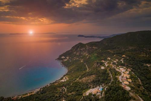 Arilla Beach Hotel