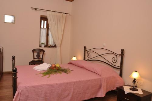 Hostal Anatoli Labreon