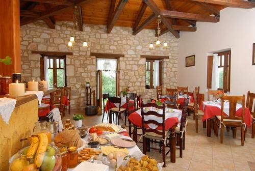 Hostal Anatoli Labreon