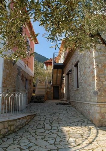 Hostal Anatoli Labreon