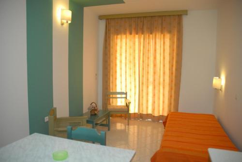 Aparthotel Trianta Hotel Apartments