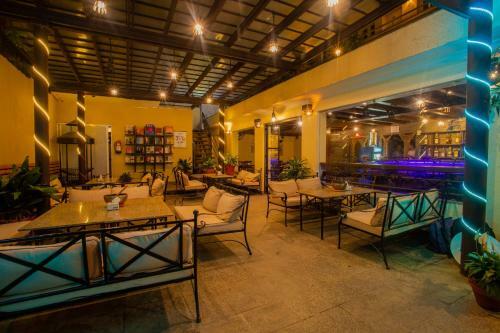 Hotel Highlander Inn