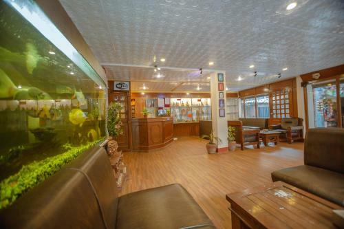 Hotel Triratna