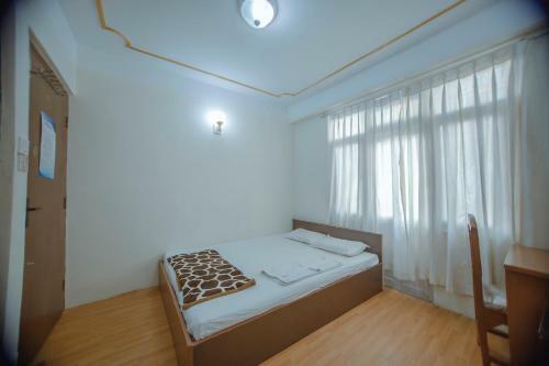 Hotel Triratna
