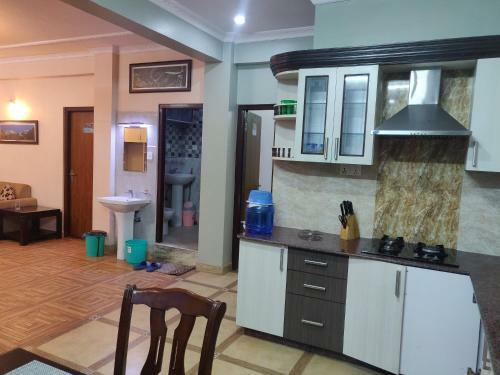 Samakhusi Delxue Apartment