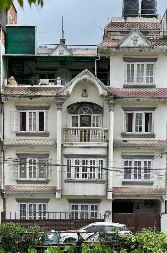 Shrestha Tourist Chhaye Bed & Breakfast