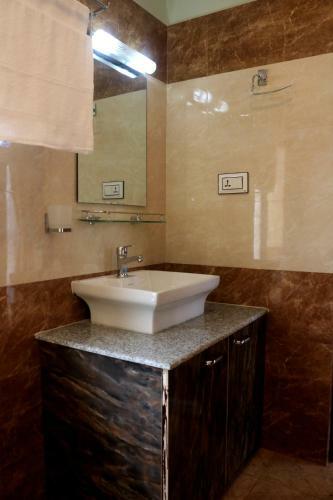 Hotel Family Ties Pvt. Ltd.