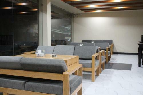 Hotel Karnali Home