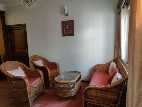 Peace Home Apartment