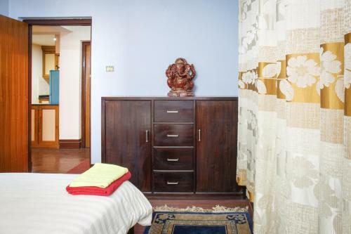 White Tara Apartment