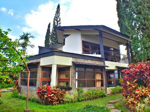The Batu Villa Klub Bunga
