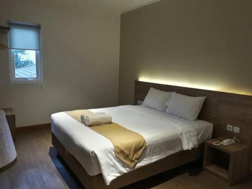 Hotel Three Eight Front One Boutique Batu Malang