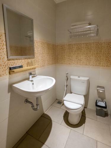Hotel Three Eight Front One Boutique Batu Malang