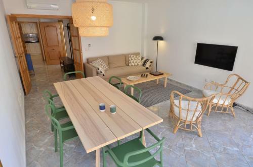 The Green Townhouse In Denia Centre