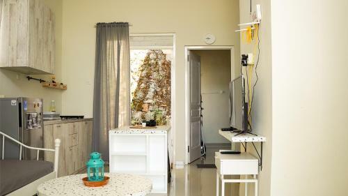 Villa Omah Hinggil Batu