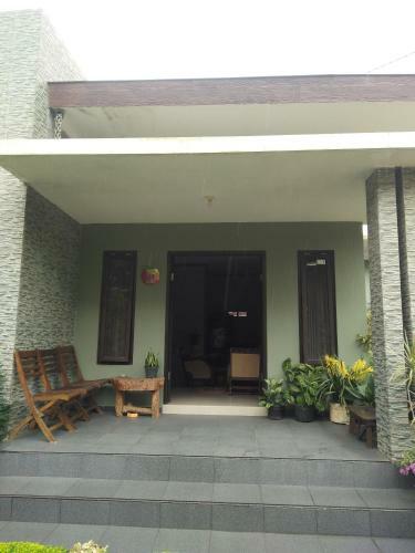 Monica Homestay