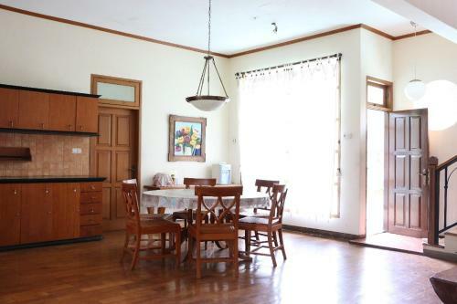 Villa Batu Pandermanhill 4br+swimming Pool