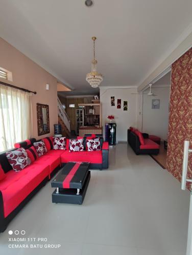 New Villa Cemara 2