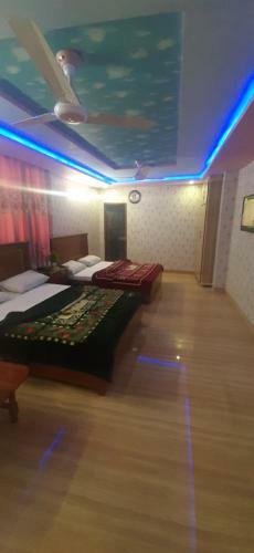 Shahtaj Hotel