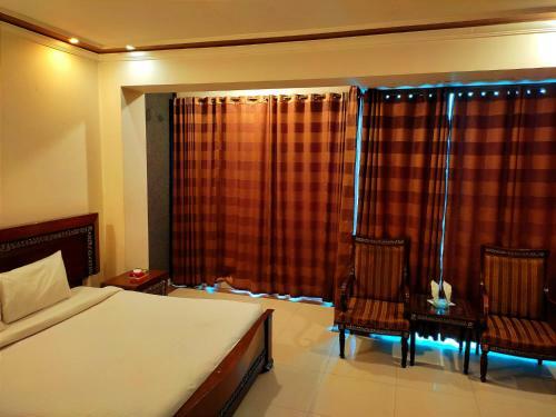 New British Hotel