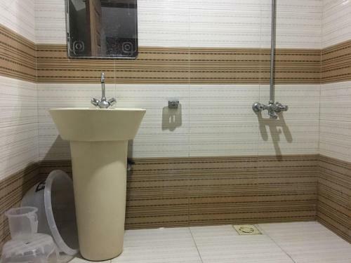 1 Bed Apartment With Terrace