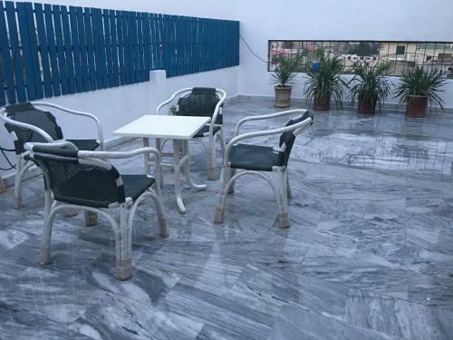 1 Bed Apartment With Terrace